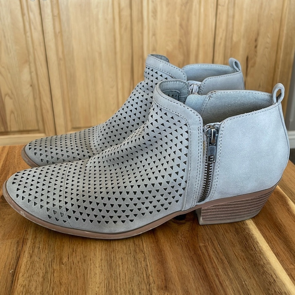 Soda Grey Laser Cut Ankle Boots size 9